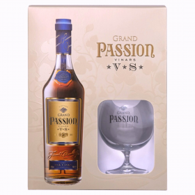 Vinars Grand Passion VS + glass, 40% alc., 0.7L, Romania